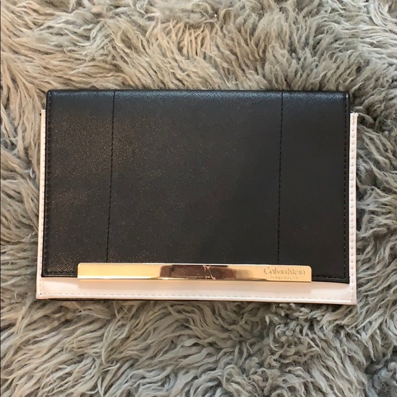 calvin klein black clutch